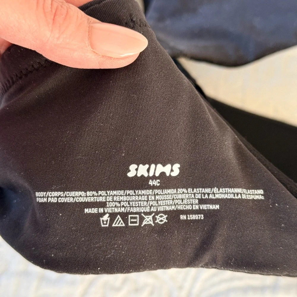 Skims Fits Everybody Push Up Demi Bra Onyx Size 44C NWT - Picture 3 of 4